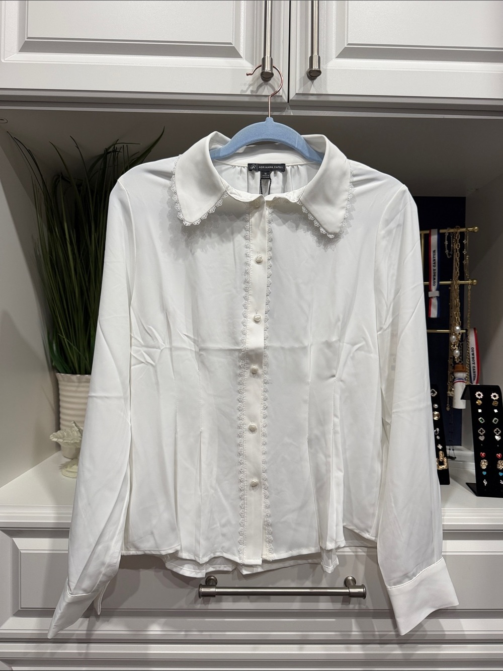 Adriana  Papell White Lace-Trim Button-Front Blouse - Rose buttons Women SZ M